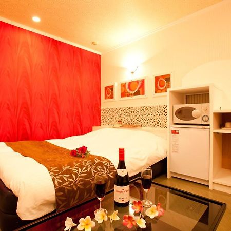 Hotel Luna (Adults Only) Токио Екстериор снимка