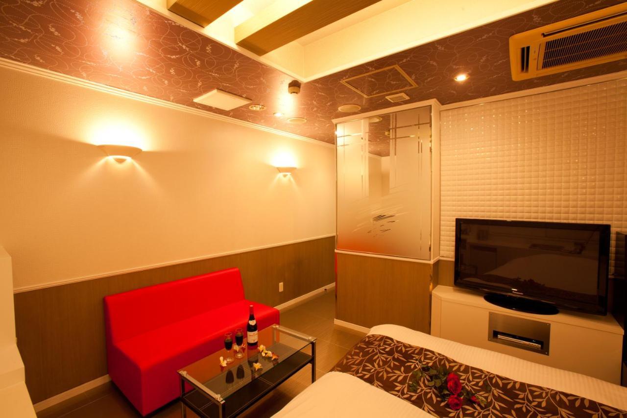 Hotel Luna (Adults Only) Токио Екстериор снимка