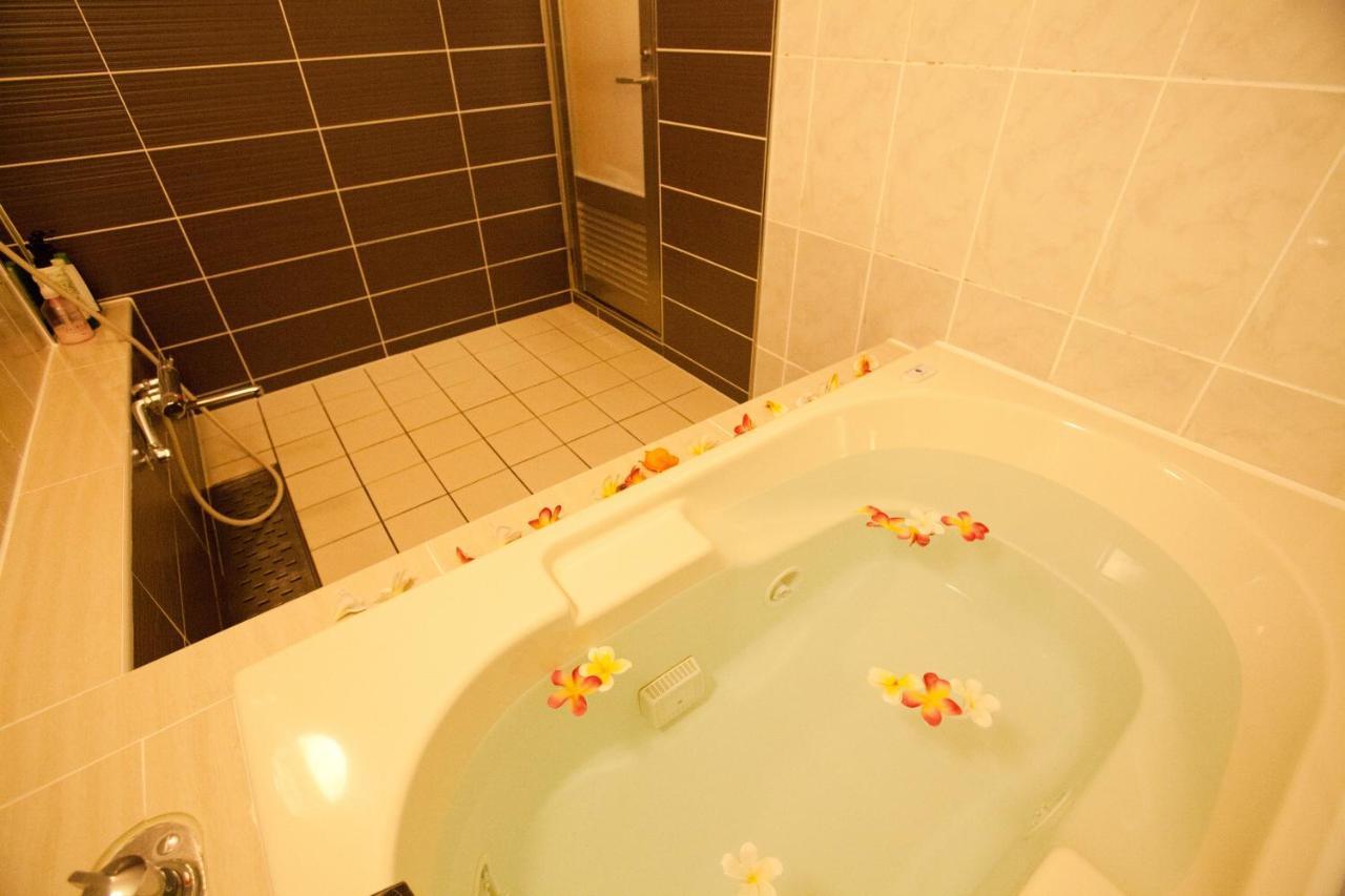 Hotel Luna (Adults Only) Токио Екстериор снимка